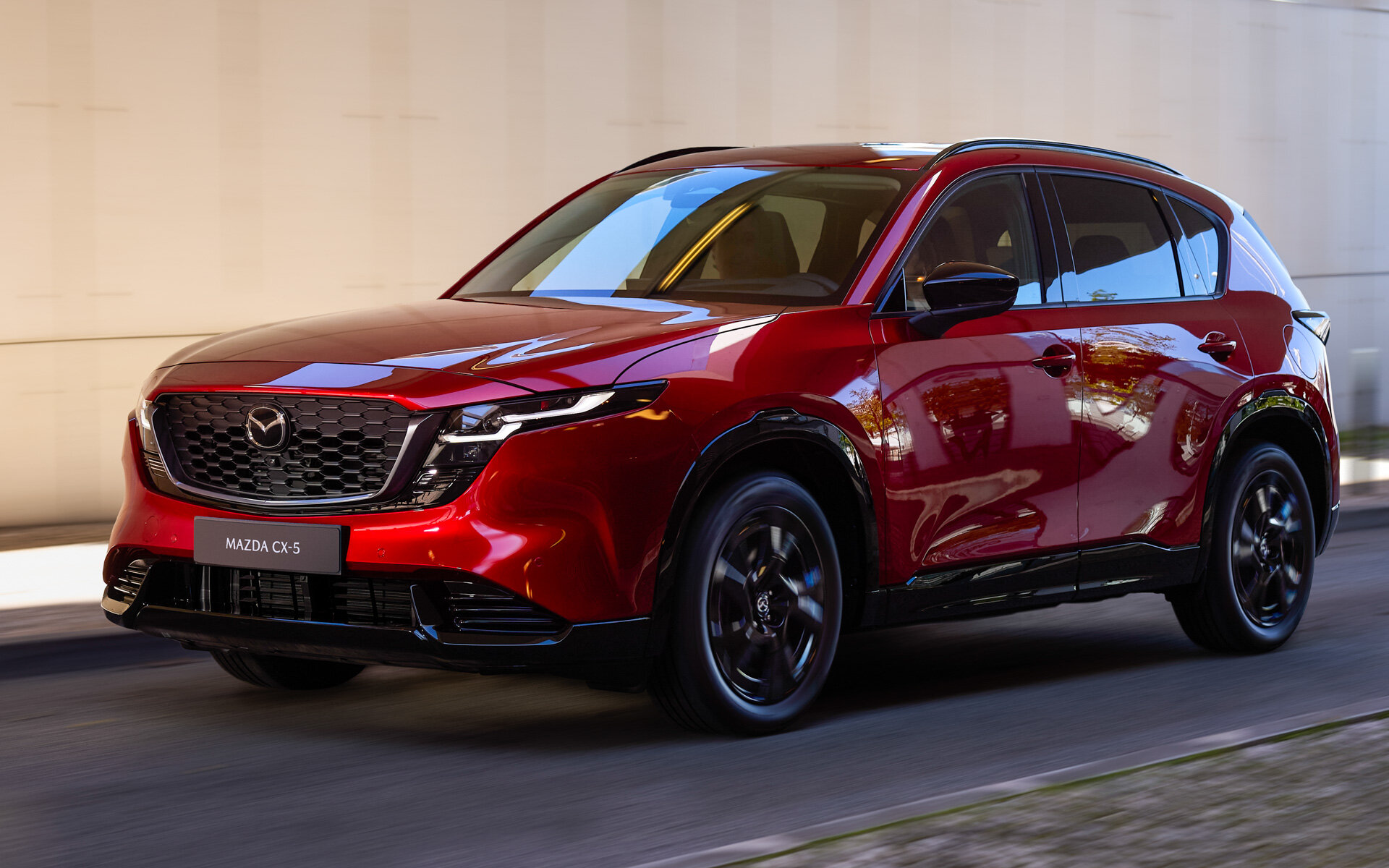 Mazda представила обновленный CX-5