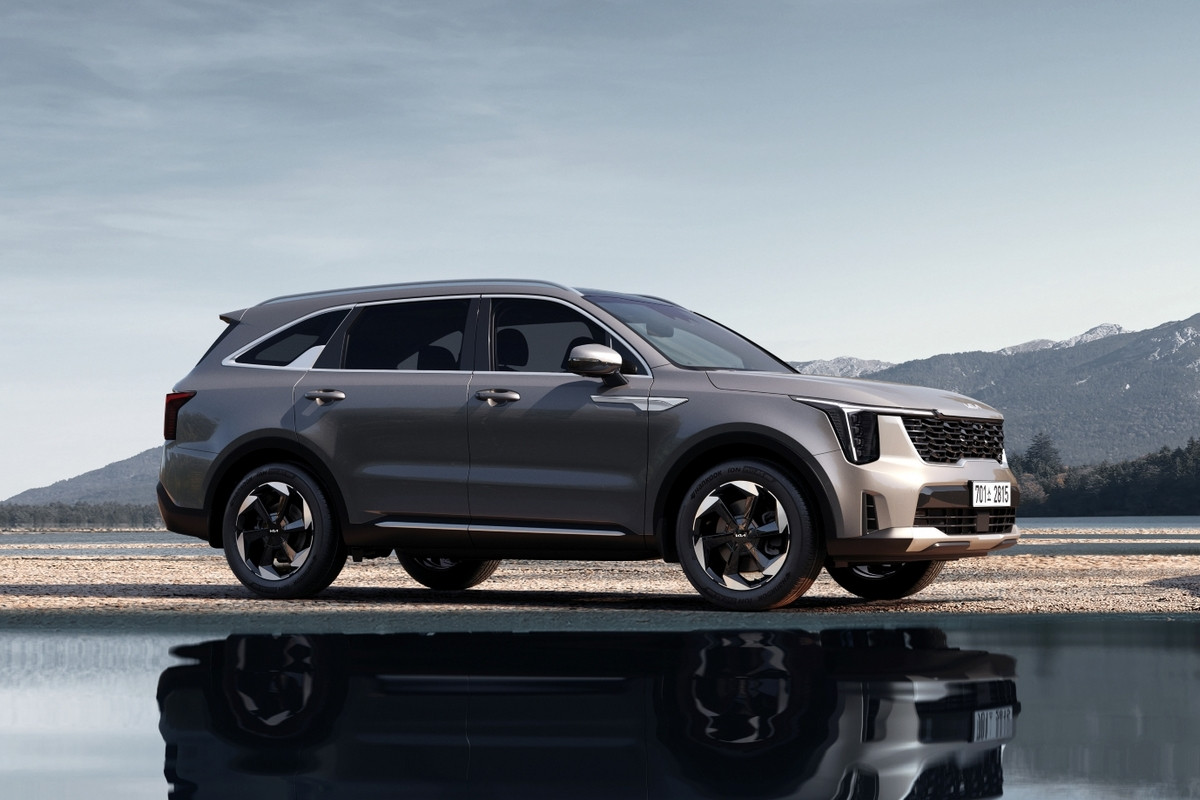 Kia представила обновленный Sorento